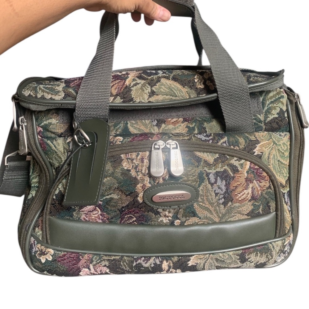 Vintage 13" Protocol Floral Tapestry Large Travel Luggage Shoulder Toiletry Bag